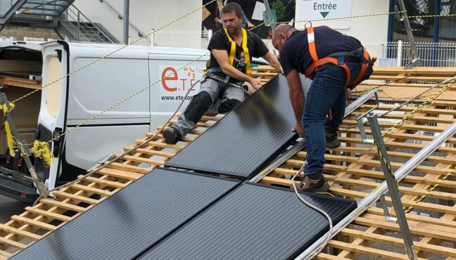 formation pose de panneaux photovoltaïques